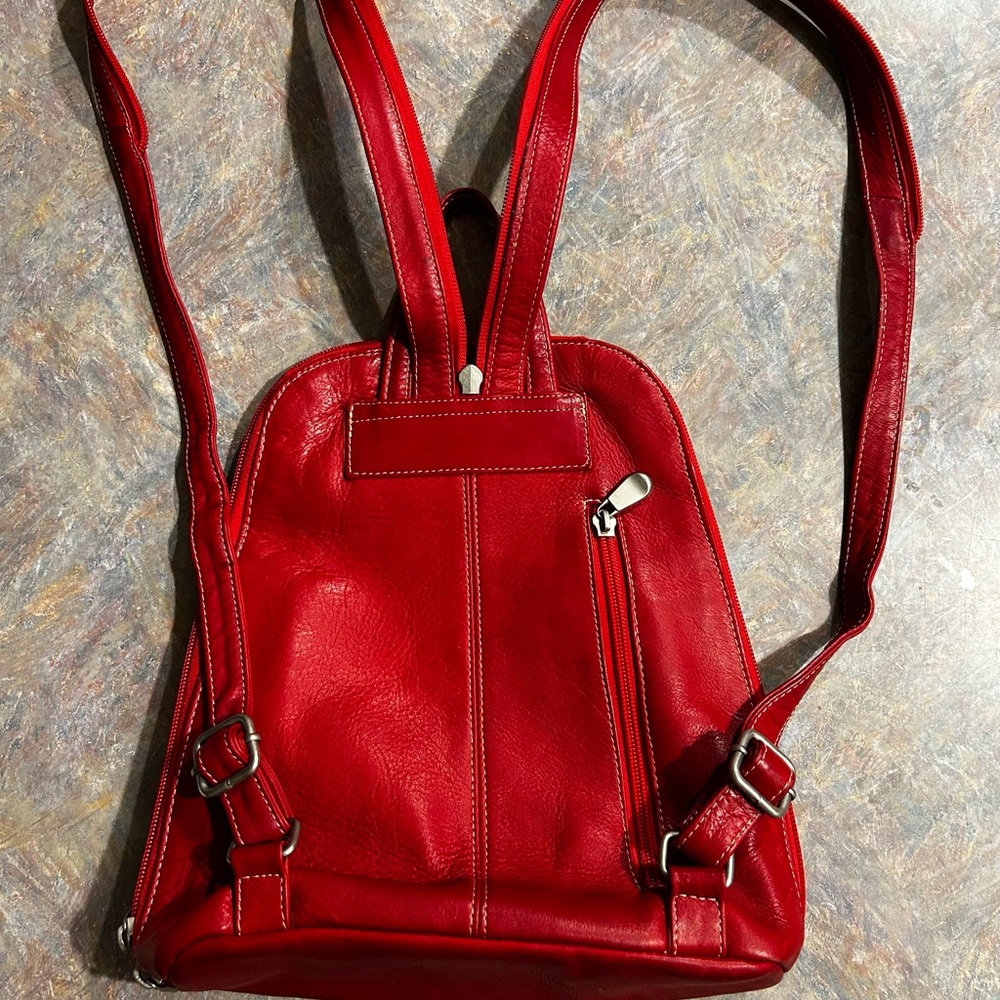 Le Donne Red Leather Backpack Sling Bag